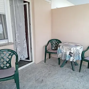 Ninske Vodice Appartement
